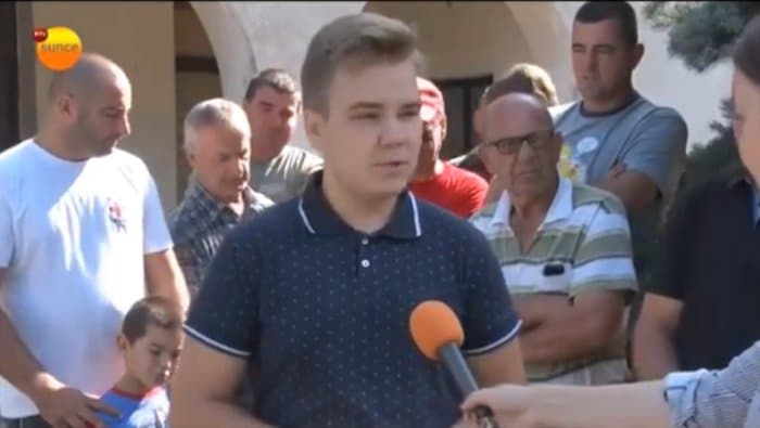 ОБЈАСНИО СВЕ! Какав је данас живот на српском селу (видео) ОБЈАСНИО СВЕ! Какав је данас живот на српском селу (видео)