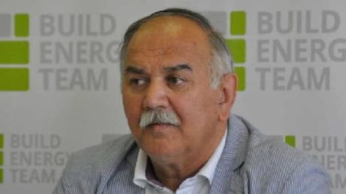 МЕЂУНАРОДНА АФЕРА: Отац министра Стефановића посредује у продаји српског оружја терористима Исламске државе 2 МЕЂУНАРОДНА АФЕРА: Отац министра Стефановића посредује у продаји српског оружја терористима Исламске државе 2