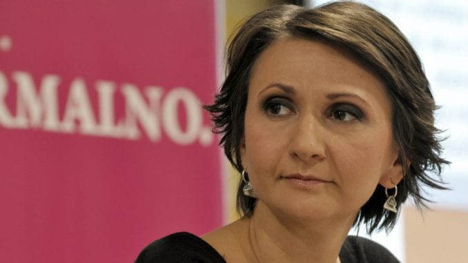 Сузана Трнинић добила отказ на Првој телевизији Сузана Трнинић добила отказ на Првој телевизији