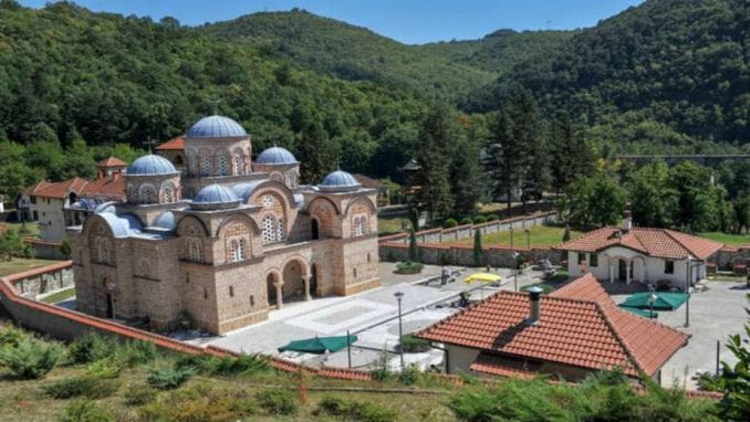 Манастир Ћелије: Троцрква Светог оца Јустина Манастир Ћелије: Троцрква Светог оца Јустина