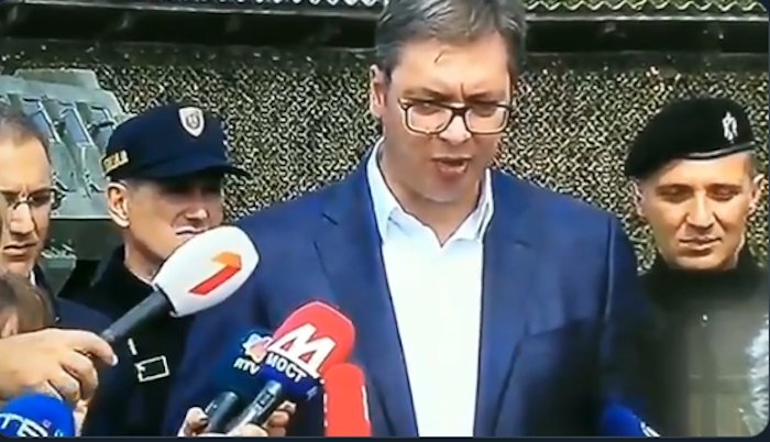 Само се ти прави луд, за одавање државне тајне фасује се од 5 до 15 година робије! (видео) Само се ти прави луд, за одавање државне тајне фасује се од 5 до 15 година робије! (видео)