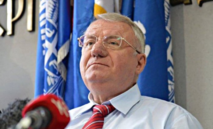 Шешељеви радикали позивају Србе да гласају Вучићеву Српску листу на изборима тзв. Косова Шешељеви радикали позивају Србе да гласају Вучићеву Српску листу на изборима тзв. Косова