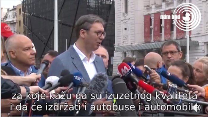 Ви напредњаци нисте само лопови, ви сте бре стока једна! (видео) Ви напредњаци нисте само лопови, ви сте бре стока једна! (видео)