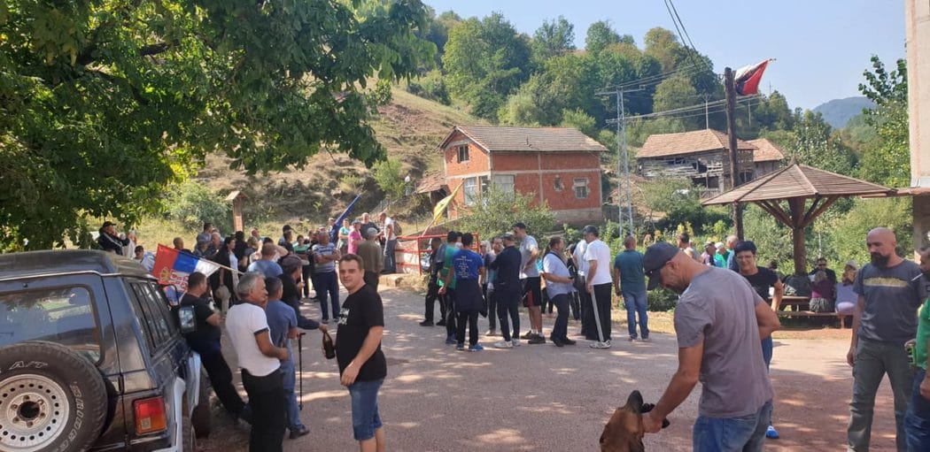 Борба за реке Старе планине, ноћна дежурства и ланац на мосту Борба за реке Старе планине, ноћна дежурства и ланац на мосту