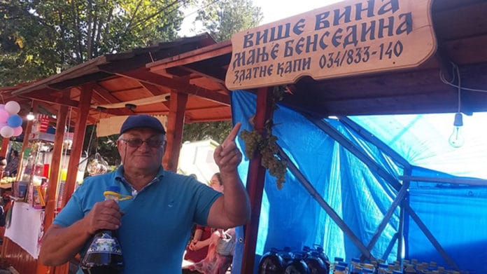 Топола: Више вина, мање бенседина Топола: Више вина, мање бенседина