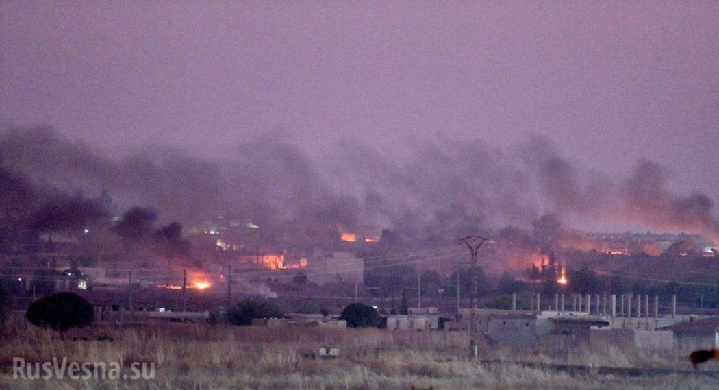 Курди тврде да су одбили турске нападе, Ердоган прети ЕУ са 3,6 милиона избеглица из Сирије (видео) Курди тврде да су одбили турске нападе, Ердоган прети ЕУ са 3,6 милиона избеглица из Сирије (видео)
