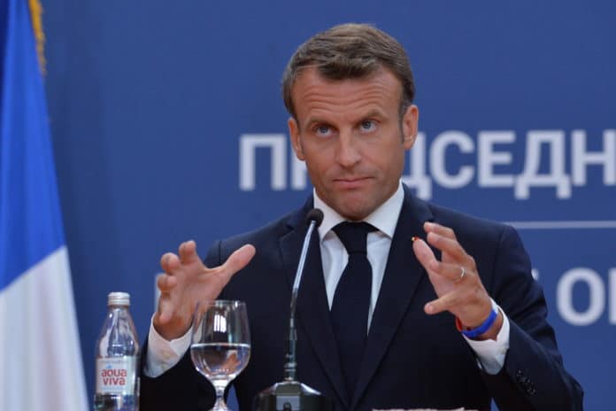 Макрон: Босна је темпирана бомба која прети региону Макрон: Босна је темпирана бомба која прети региону