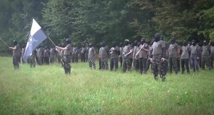 Словеначка полиција разоружала припаднике Штајерске страже Словеначка полиција разоружала припаднике Штајерске страже