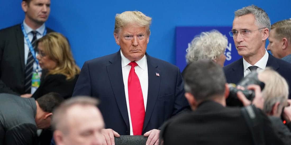 ХАОС У НАТО ПАКТУ – ТРАМП НАПУСТИО САМИТ јер су га исмевали Макрон, Џонсон и Трудо ХАОС У НАТО ПАКТУ – ТРАМП НАПУСТИО САМИТ јер су га исмевали Макрон, Џонсон и Трудо