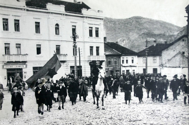 Чишћење Србије од народних непријатеља: Професори и глумци пред стрељачким стројем (фото)