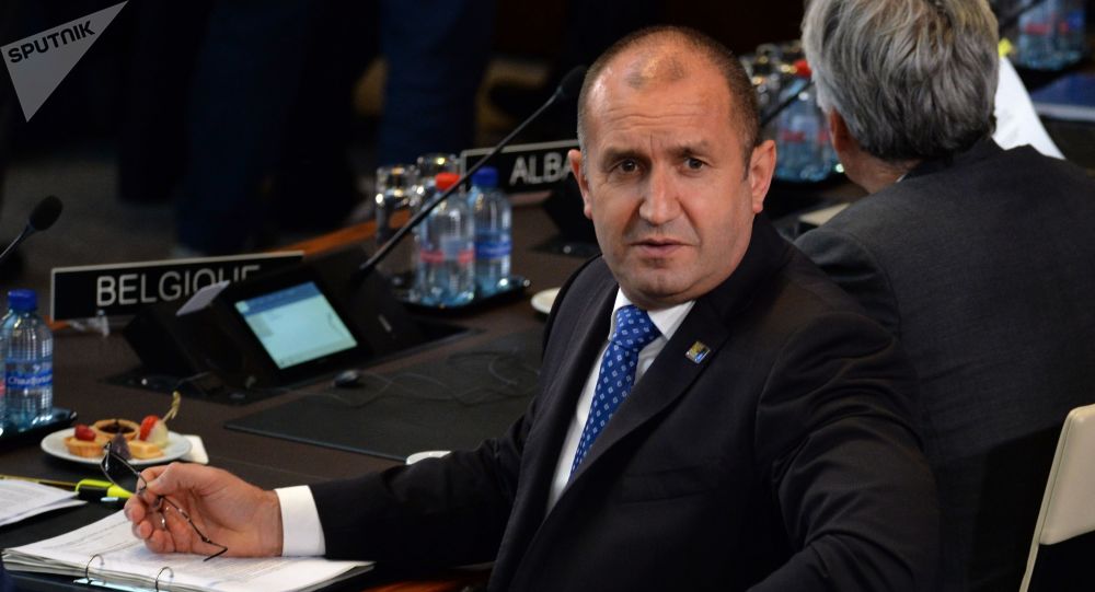 Председник Бугарске против продужења ванредног стања: Сиромаштво није спас Председник Бугарске против продужења ванредног стања: Сиромаштво није спас