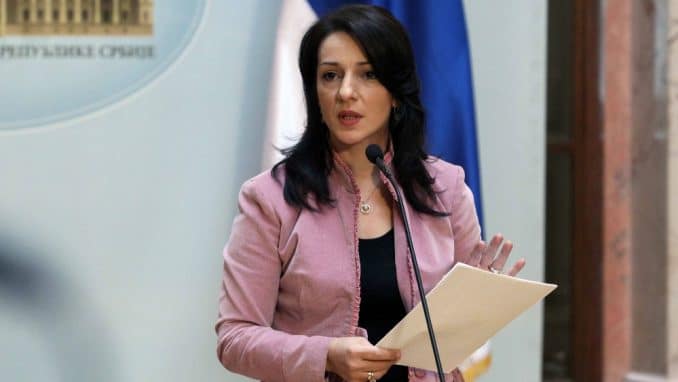 Лутко, одмори мало од Косова и Метохије!