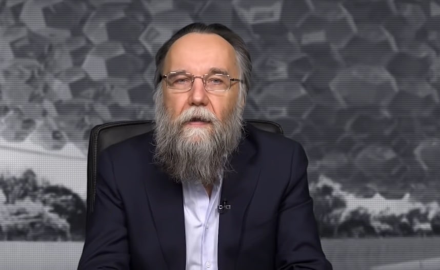 ДУГИН: Политичка елита у Београду је отуђена од народа! Ако преда Косово Србија ће престати да постоји (видео) ДУГИН: Политичка елита у Београду је отуђена од народа! Ако преда Косово Србија ће престати да постоји (видео)