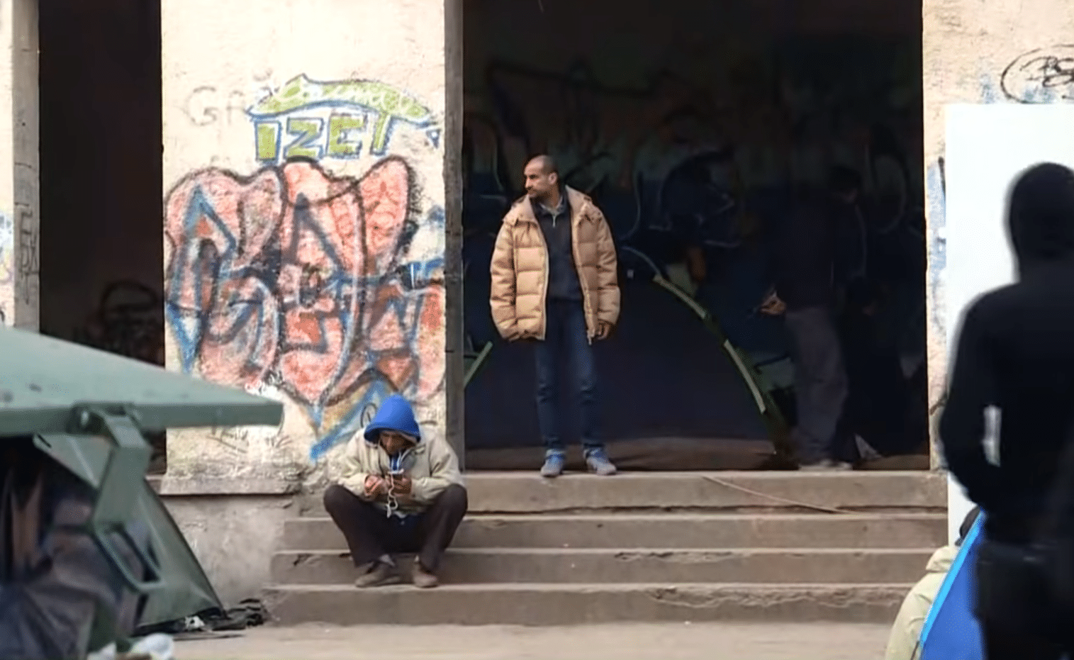 Топличани спавају са секирама из страха од миграната Топличани спавају са секирама из страха од миграната