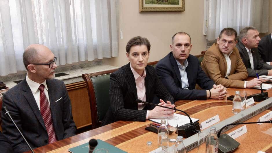 Србија ће са новом владом имати чак 21 министарство и министра плус остатак паразитске калакурнице Србија ће са новом владом имати чак 21 министарство и министра плус остатак паразитске калакурнице