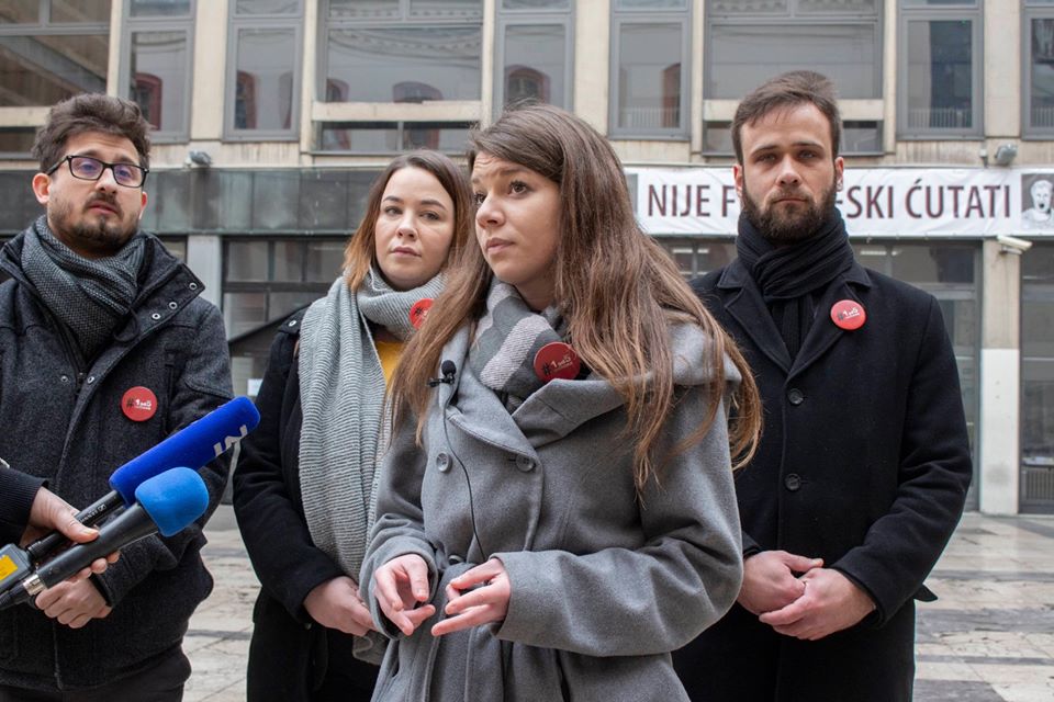 СОРОШЕВИ ПАТКАРИ: Излазимо на изборе, прекидамо организацију протеста и сарадњу са опозицијом СОРОШЕВИ ПАТКАРИ: Излазимо на изборе, прекидамо организацију протеста и сарадњу са опозицијом