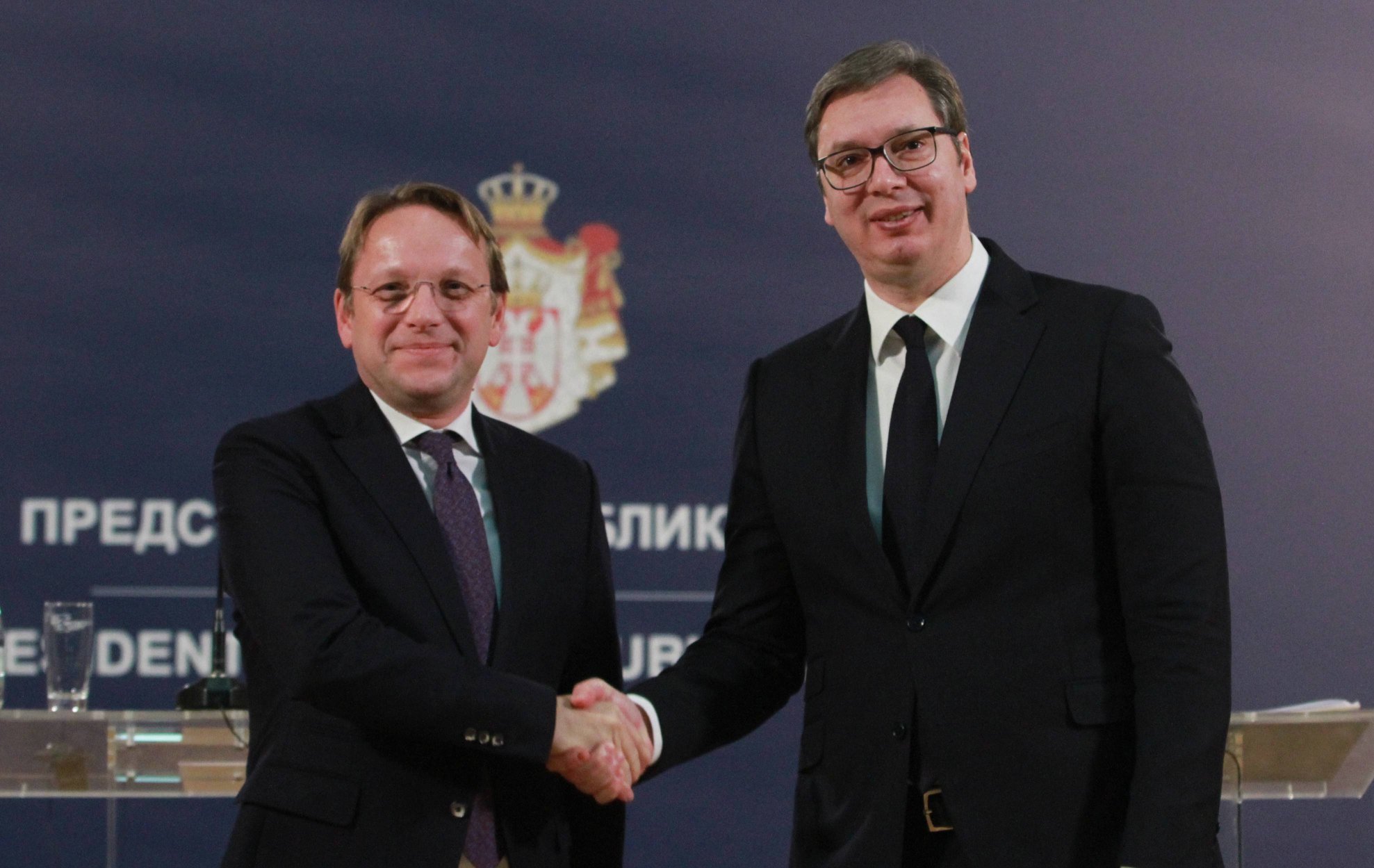 Доста је било: Лицемерје ЕУ трагично по Србију… Доста је било: Лицемерје ЕУ трагично по Србију…