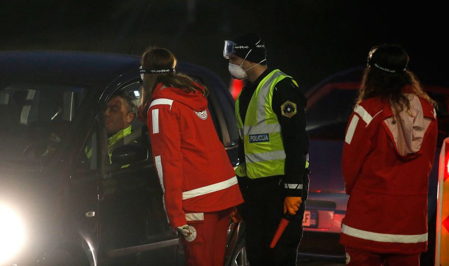 Словенија: Полиција открила седам миграната са симптомима коронавируса Словенија: Полиција открила седам миграната са симптомима коронавируса
