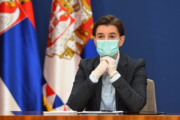 После огромног притиска јавности влада повлачи одлуку о информисању током ванредног стања После огромног притиска јавности влада повлачи одлуку о информисању током ванредног стања