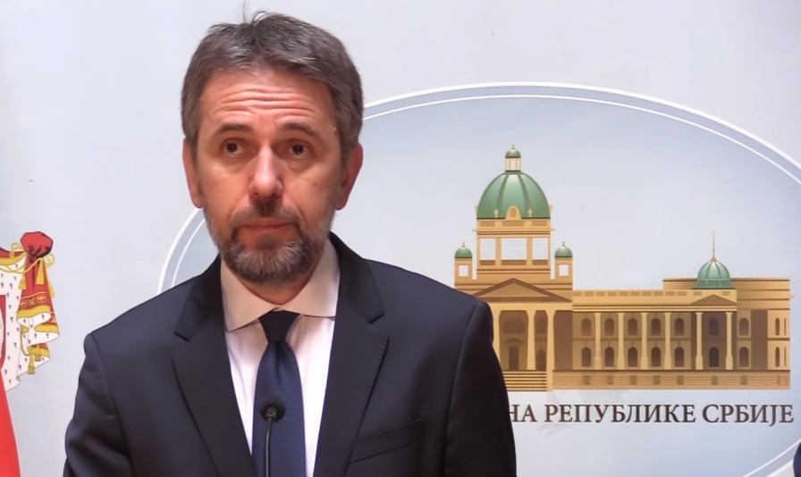 Радуловић: Лудачке мере власти прете да униште домаћу привреду Радуловић: Лудачке мере власти прете да униште домаћу привреду