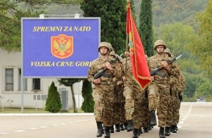 ЦРНА ГОРА КАО АПАРТХЕЈД ДРЖАВА: Срби у војсци послати кући до даљњег, најављени откази? ЦРНА ГОРА КАО АПАРТХЕЈД ДРЖАВА: Срби у војсци послати кући до даљњег, најављени откази?
