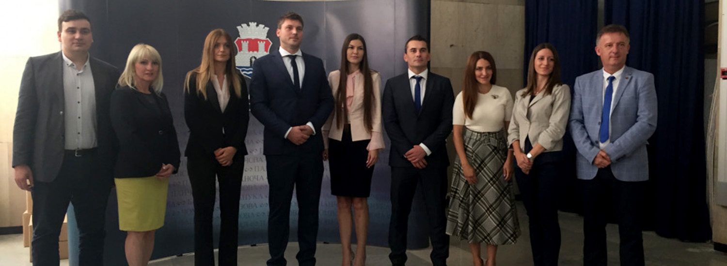 Панчево: Нова екипа напредних градоуправитеља, људи без интегритета, идеја и каријера Панчево: Нова екипа напредних градоуправитеља, људи без интегритета, идеја и каријера