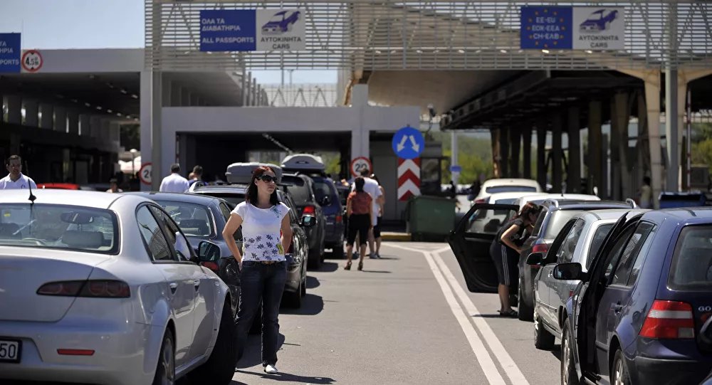Ништа од отварања граница: Срби не могу у Грчку до 1. септембра Ништа од отварања граница: Срби не могу у Грчку до 1. септембра