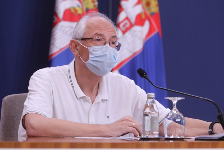 Др Предраг Kон: Планирамо пола милиона доза вакцине против грипа