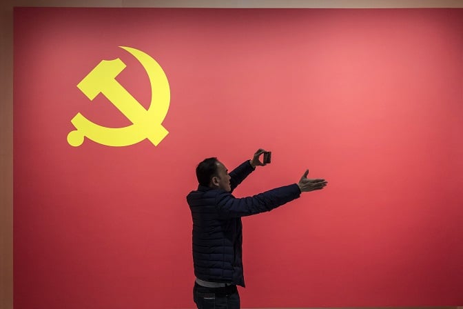 Си-Ен-Ен и Њујорк тајмс као медијска подршка кинеском Факултету „марксистичког новинарства“ Си-Ен-Ен и Њујорк тајмс као медијска подршка кинеском Факултету „марксистичког новинарства“