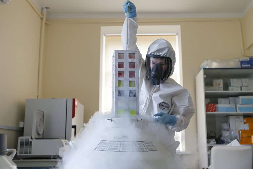 Тестирања потврдила сигурност и ефикасност руске вакцине Тестирања потврдила сигурност и ефикасност руске вакцине