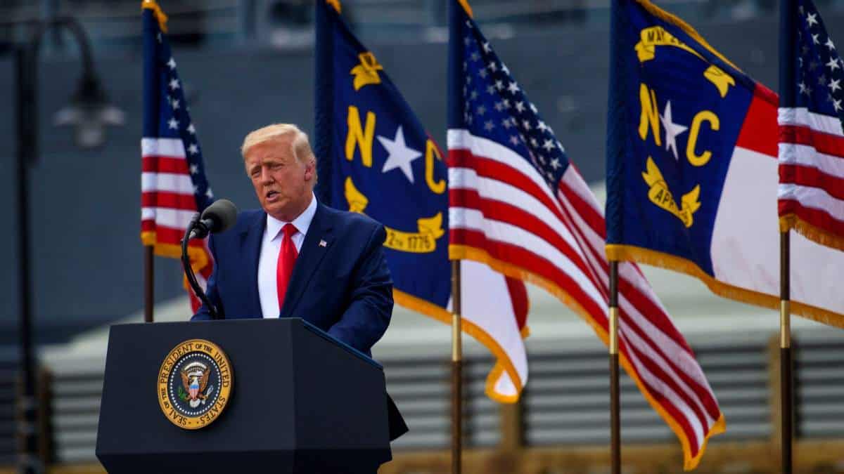 Fox News: Против Трампа се користе методи обојених револуција које САД организују по свету Fox News: Против Трампа се користе методи обојених револуција које САД организују по свету