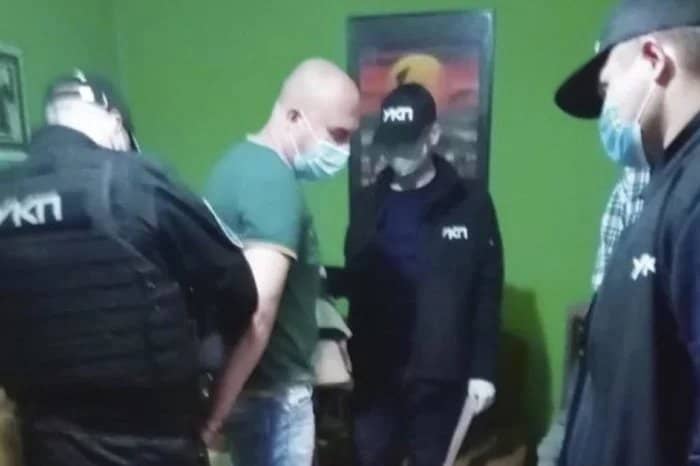 Због претњи Александру Вучићу на Твитеру београђанин Драган Милошев добио 11 месеци затвора Због претњи Александру Вучићу на Твитеру београђанин Драган Милошев добио 11 месеци затвора