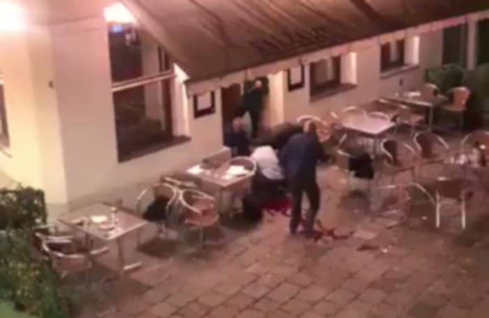 Терористички напади и талачка криза у Бечу (видео 18+) Терористички напади и талачка криза у Бечу (видео 18+)