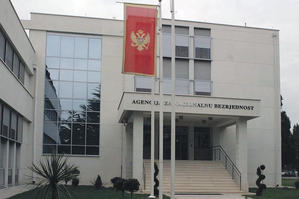 Највећа чистка у историји АНБ-а: Разрешени начелници свих ресора Највећа чистка у историји АНБ-а: Разрешени начелници свих ресора
