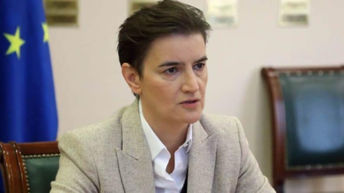 Како брину о нама и како су само пожртвовани: Вакцина ће бити за све! Како брину о нама и како су само пожртвовани: Вакцина ће бити за све!