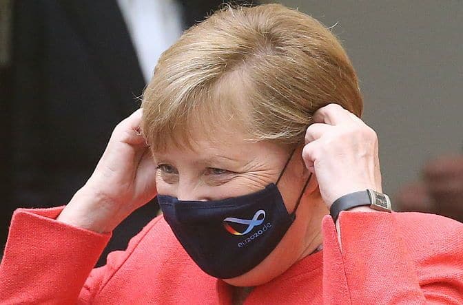 Немачка влада тражила „хорор сценарио“ о корони да шокира грађане Немачка влада тражила „хорор сценарио“ о корони да шокира грађане