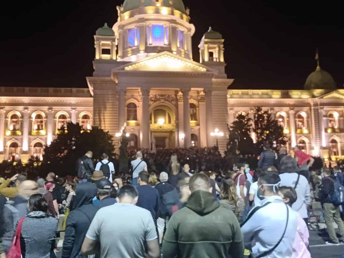 ПОБУНА: 20. марта широм света па и у Србији организовани протести против драстичних антикорона мера ПОБУНА: 20. марта широм света па и у Србији организовани протести против драстичних антикорона мера