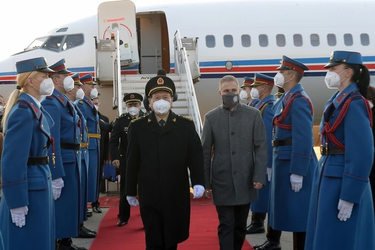 Београд: Кинески министар одбране допутовао у тродневну посету Србији Београд: Кинески министар одбране допутовао у тродневну посету Србији