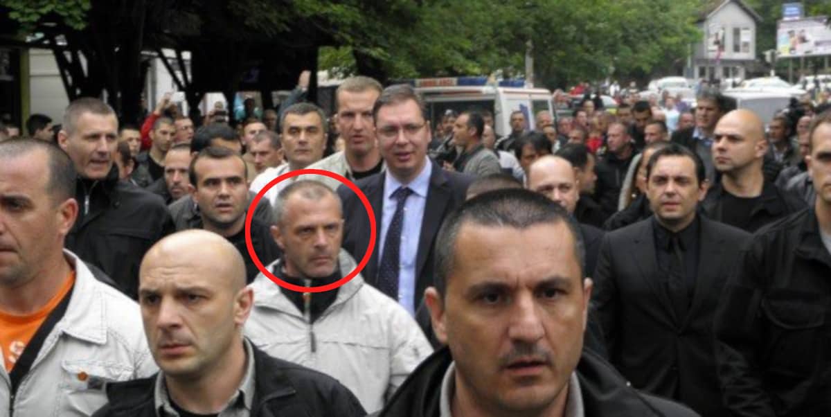 Алексић показао фотографију: Оптужени за Јовањицу познавао Вучића, заједно су … (видео) Алексић показао фотографију: Оптужени за Јовањицу познавао Вучића, заједно су … (видео)