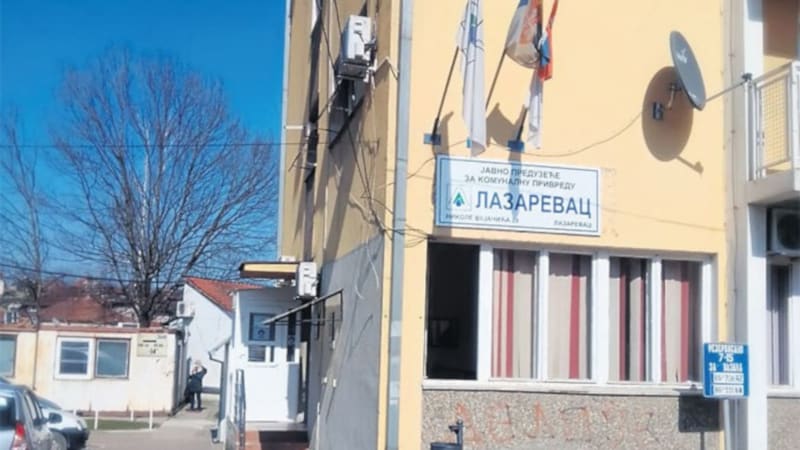 Запосленима у ЈПКП „Лазаревац” читаву деценију нису уплаћивали доприносе! Запосленима у ЈПКП „Лазаревац” читаву деценију нису уплаћивали доприносе!