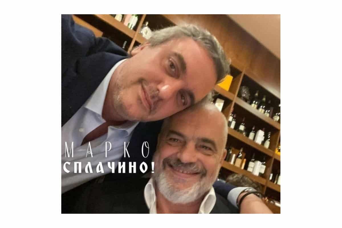 Марко Чадеж, председник српске привредне коморе у загрљају са Едијом Рамом, око њих алкохол Марко Чадеж, председник српске привредне коморе у загрљају са Едијом Рамом, око њих алкохол