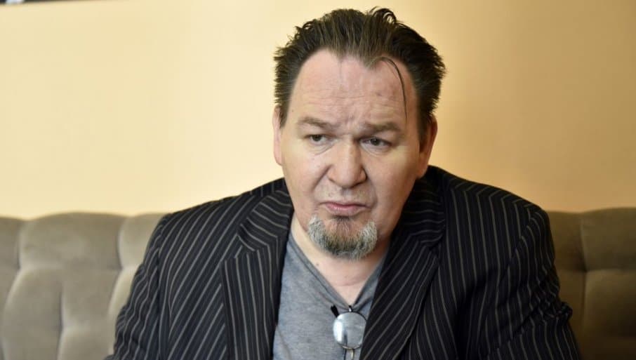Најбоље да у суду да направите НАРКО тезгу и делите хероин, јер овакве пресуде су ИДИОТИЗАМ! Најбоље да у суду да направите НАРКО тезгу и делите хероин, јер овакве пресуде су ИДИОТИЗАМ!