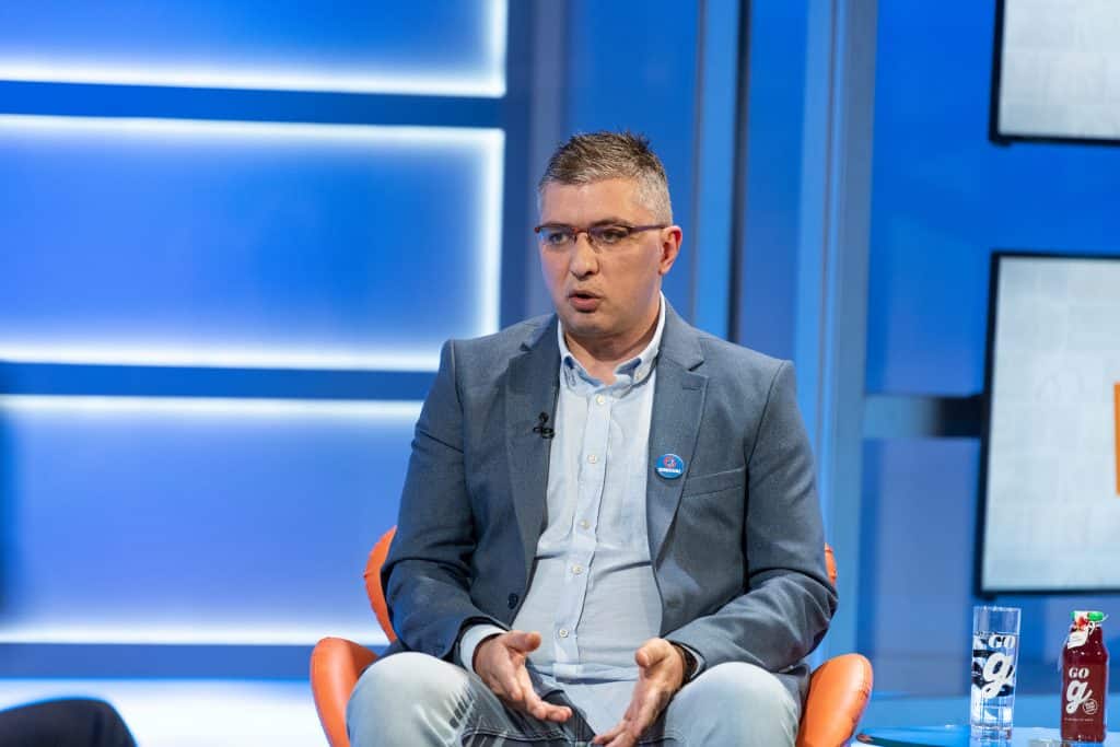 Ослобођење: МУП по судској пресуди дужан да Думановићу исплати заостале зараде Ослобођење: МУП по судској пресуди дужан да Думановићу исплати заостале зараде