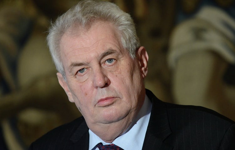 Милош Земан: Када су нас издали Запад и Исток, Срби су били уз нас Милош Земан: Када су нас издали Запад и Исток, Срби су били уз нас