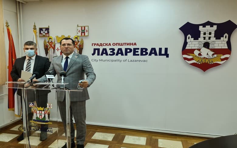 Захтевамо хитну оставку председника општине Лазаревац Бојана Стевића и поштовање закона Републике Србије!! Захтевамо хитну оставку председника општине Лазаревац Бојана Стевића и поштовање закона Републике Србије!!