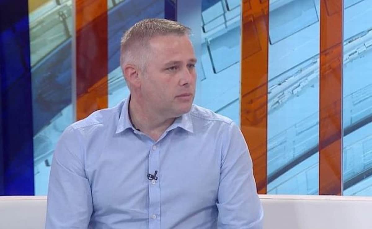 ЈУРИЋ О ПЕДОФИЛСKОЈ ЕЛИТИ У СРБИЈИ: Полицију нека буде срамота, због онога шта раде! ЈУРИЋ О ПЕДОФИЛСKОЈ ЕЛИТИ У СРБИЈИ: Полицију нека буде срамота, због онога шта раде!