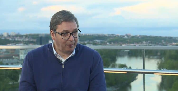 Издајник си олошу јер си потписао Бриселски споразум и de facto и de jure укинио српску државу на КиМ