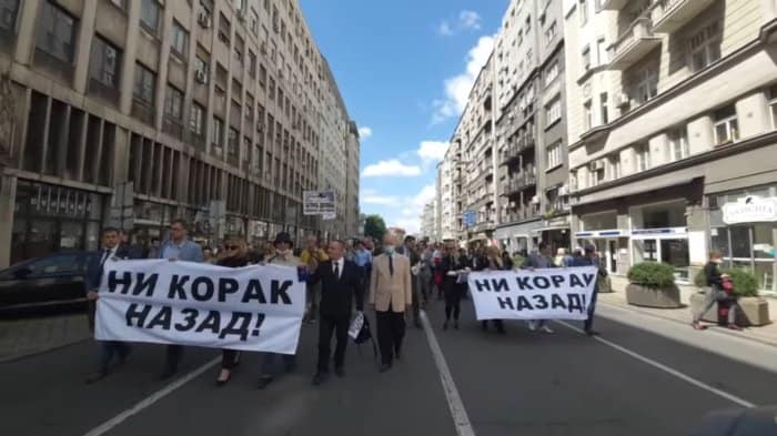 ДОГОРЕЛО: Адвокати заказали велики протест 1.јула, зову народ на улице! (видео) ДОГОРЕЛО: Адвокати заказали велики протест 1.јула, зову народ на улице! (видео)