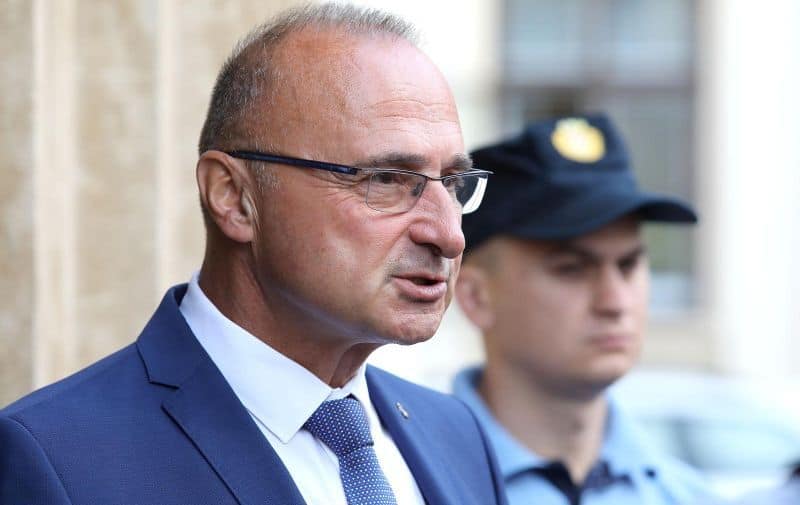 Ма дувај га ујаче Србији и Србима заједно са читавом ЕУ! Ма дувај га ујаче Србији и Србима заједно са читавом ЕУ!