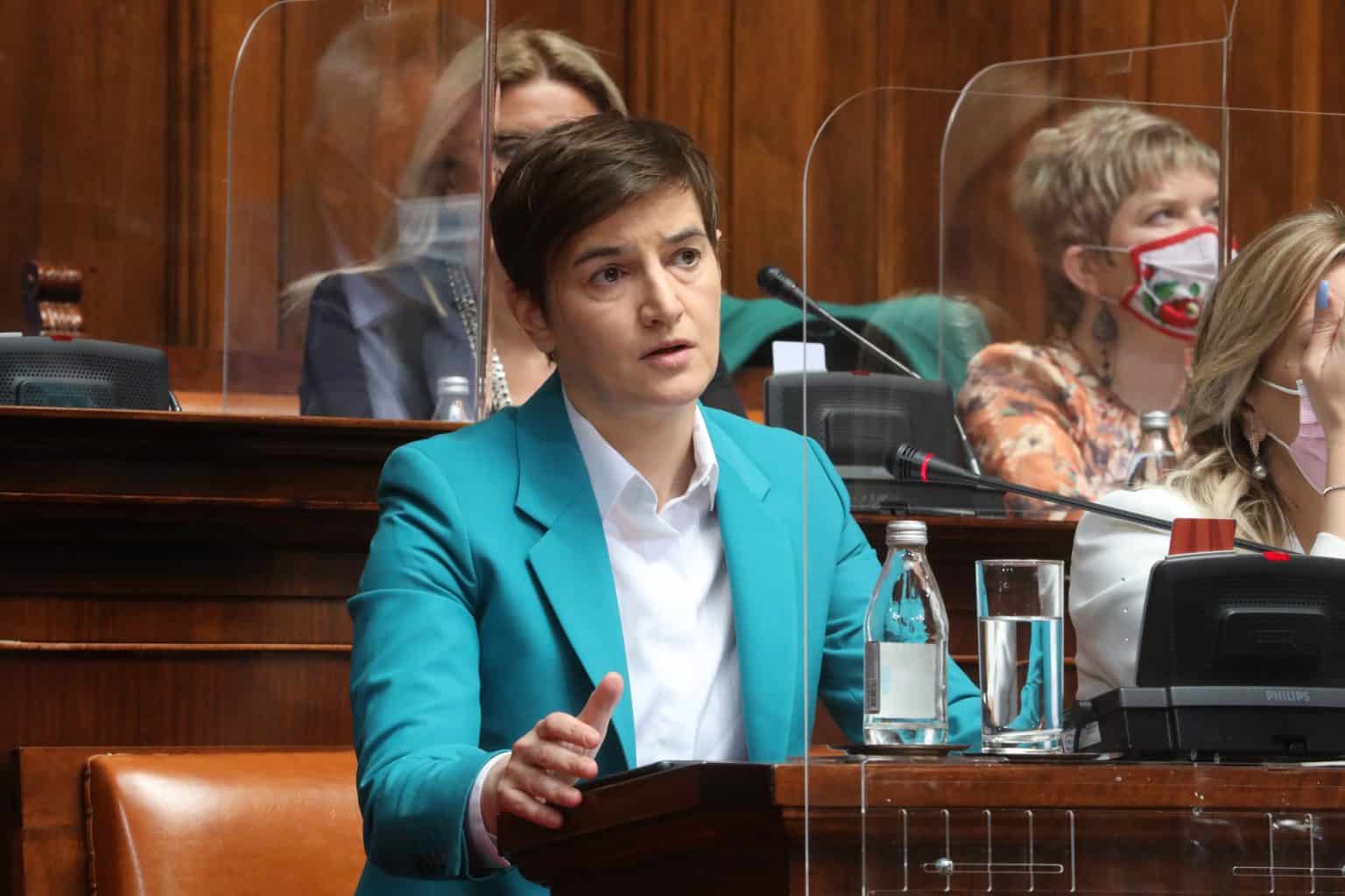 Ана Брнабић: Промене Устава за независно, одговорније и ефикасније правосуђе Ана Брнабић: Промене Устава за независно, одговорније и ефикасније правосуђе